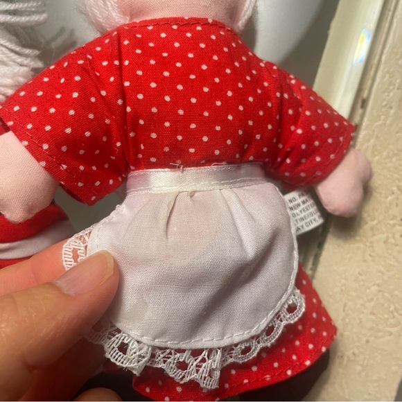 ⭐️ Mini Stuffed Santa 🎅🏻 & Mrs. Clause 🤶🏻 - Picture 3 of 3